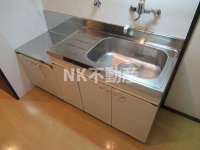 【キッチン】 | アルベージュ八戸ノ里Ⅱ番館（八戸ノ里賃貸） | お料理しやすいキッチンです