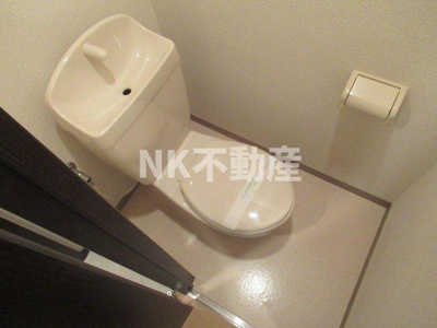 【トイレ】 | アルベージュ八戸ノ里Ⅱ番館（八戸ノ里賃貸） | トイレです