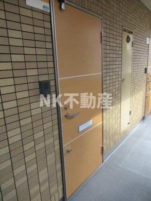 【玄関】 | アルベージュ八戸ノ里Ⅱ番館（八戸ノ里賃貸） | 玄関です