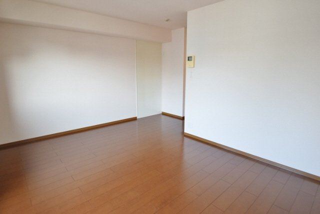 クレインコート弐番館のセキュリティ|ＴＶモニターつき