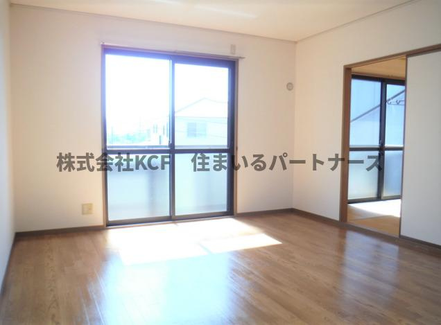 セジュール坂井Ⅰの居間・リビング|おしゃれな居間です