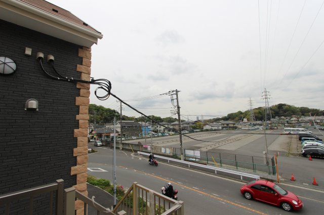 ユナイト大倉山デヴィトリーの展望