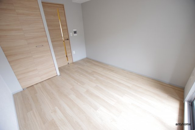 レジュールアッシュ京橋　仲介手数料無料の寝室