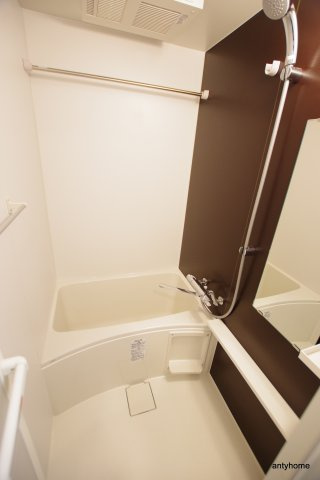 レジュールアッシュ京橋　仲介手数料無料の浴室