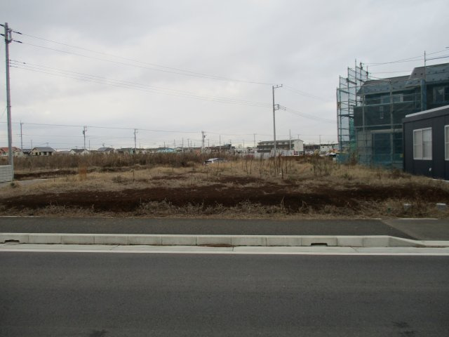 八千代市緑が丘西１丁目　土地　両面道路で陽当り・通風良好の外観