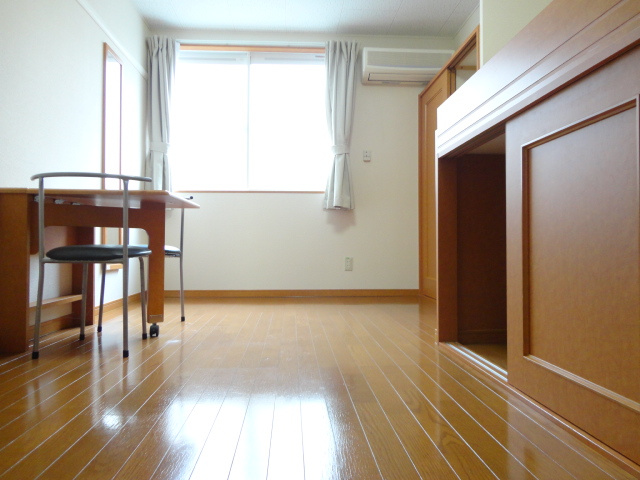 【寝室】 | ＡＮＮＥＸ　ＥＳＴ | ☆エアコン付☆
