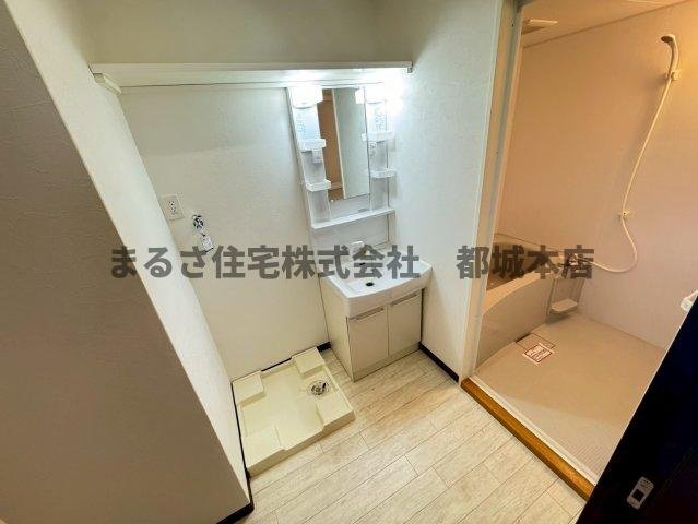 スカイコート下川東の洗面所