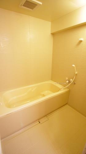 アネックス長尾山の浴室