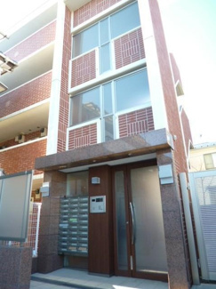 【エントランス】