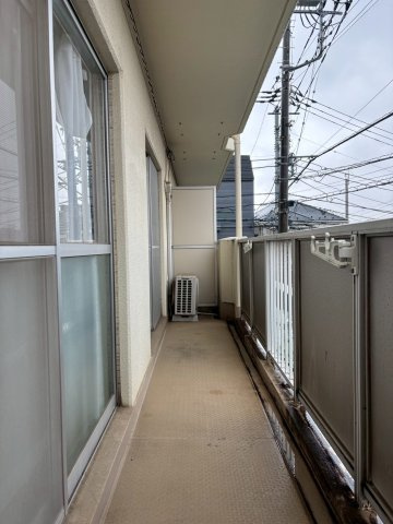 上宿ビルのバルコニー|上宿ビル