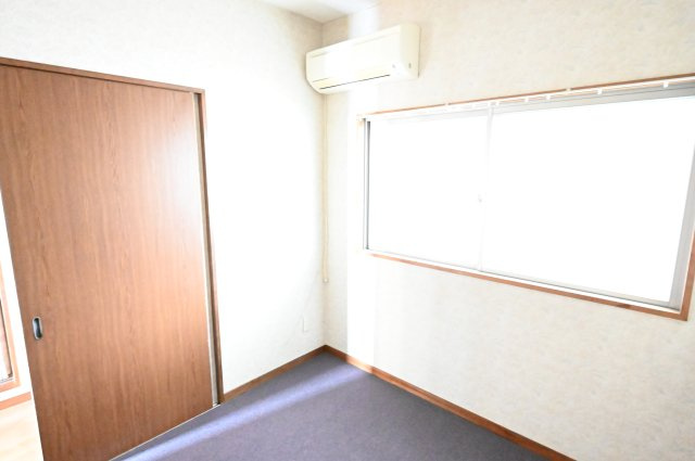 【洋室】 | シャトー三島