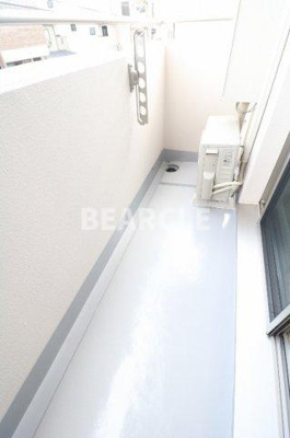 【バルコニー】 | ヒュッゲ | 暖かな日差しのふりそそぐバルコニー