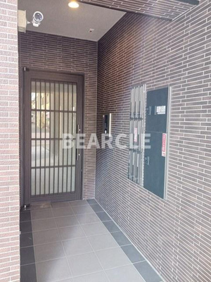 【エントランス】 | ヒュッゲ | 落ち着いたエントランスです
