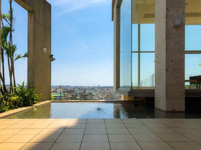 【エントランス】 | ミオビエント首里花御内