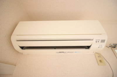 【設備】 | コーポラス東郷A | エアコン１台付
