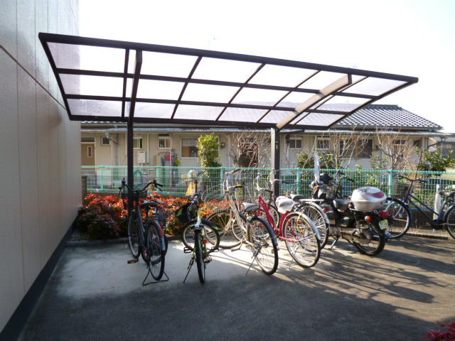 マーヴェラスパレスのその他共用部分|自転車置き場