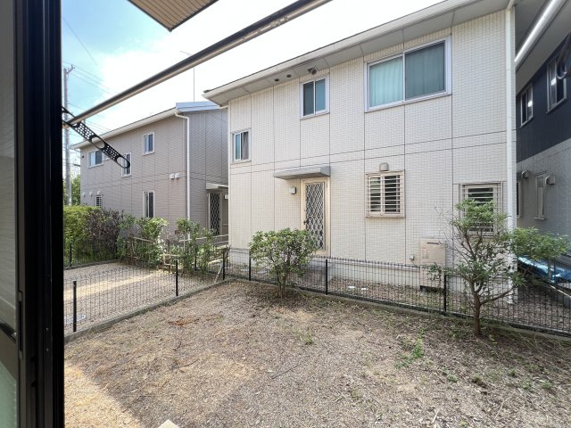 ファミール二池の寝室|南和室６帖