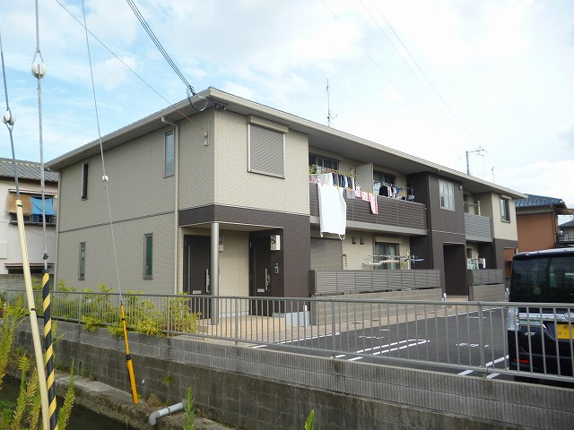 グレイスコート伊保崎の外観