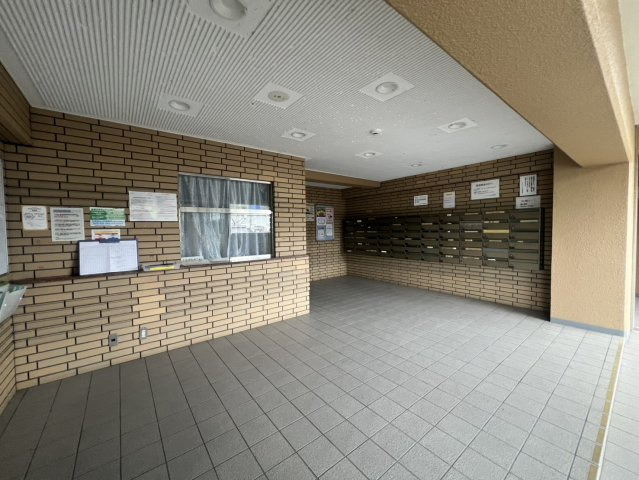 ダイアパレス名谷のロビー