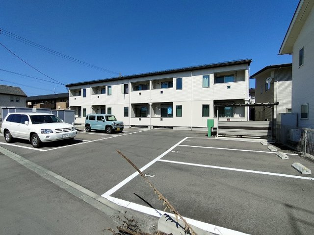 casaMOD（カーサモド）の駐車場