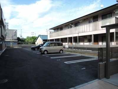 【駐車場】 | ソレイユ八尾