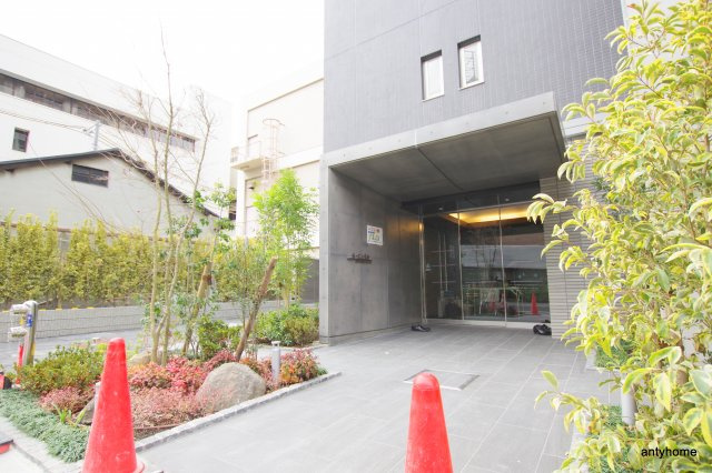 エスキュート梅田東　仲介手数料無料のエントランス