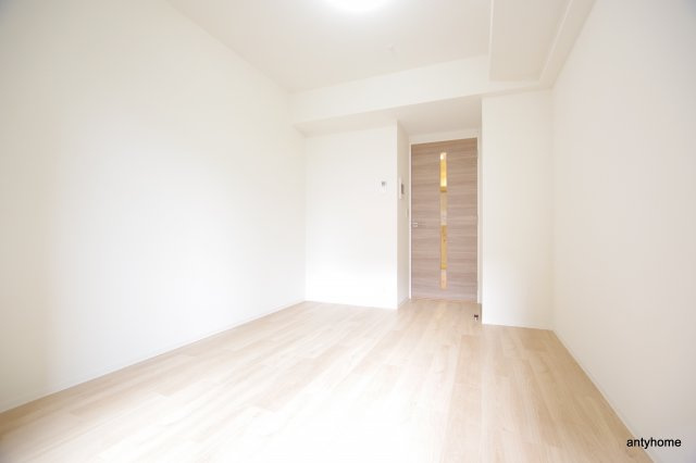 エスキュート梅田東　仲介手数料無料の洋室