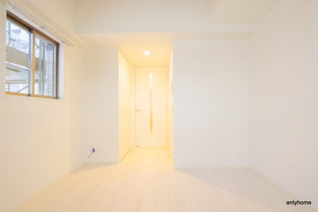 エスリード新大阪グランファースト　仲介手数料無料の洋室