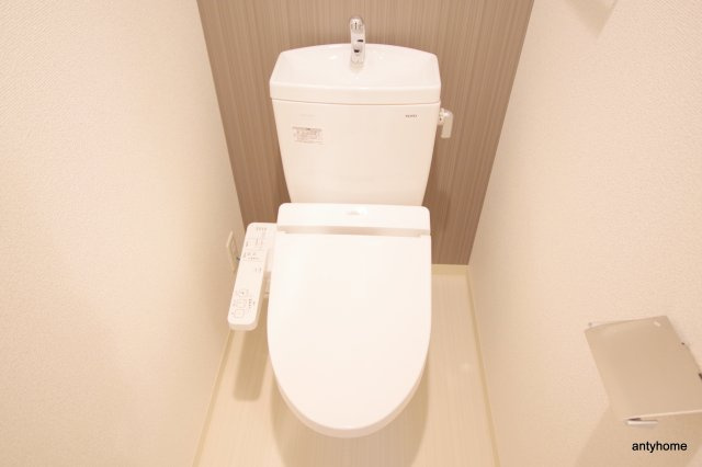 エスリード新大阪グランファースト　仲介手数料無料のトイレ