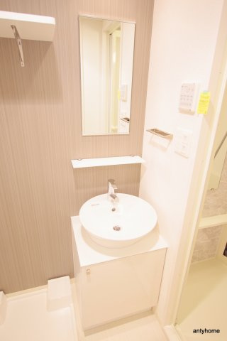 エスリード新大阪グランファースト　仲介手数料無料の洗面所