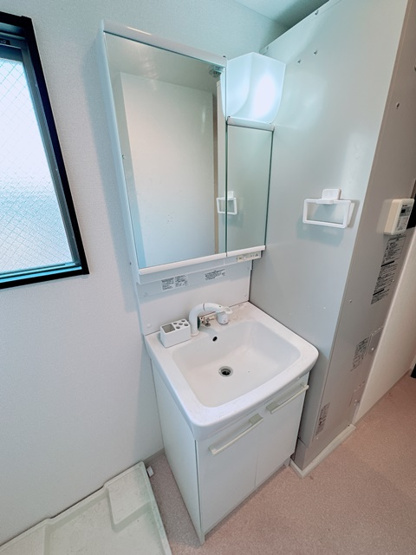 【独立洗面台】