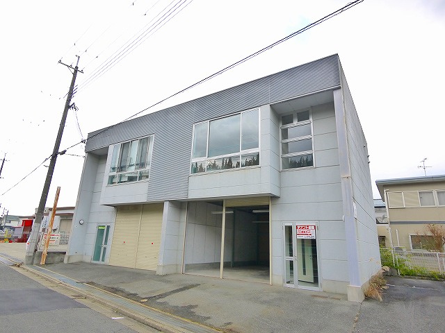 佐保台西町倉庫付事務所Ⅱの外観