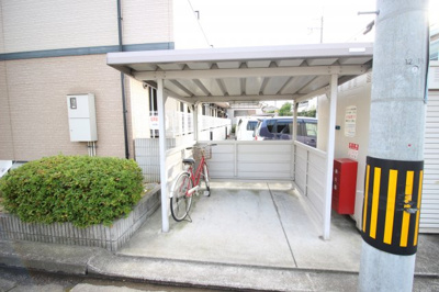 【その他共用部分】 | フジパレス八尾 | ☆屋根付き駐輪場☆