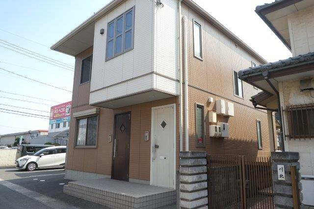 倉敷市新田のアパートの外観