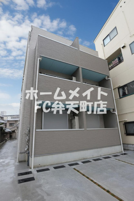 【外観】 | オーサムハウス三先 | 外はこのようになっています