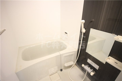 【浴室】 | オーサムハウス三先 | コンパクトで使いやすいお風呂です