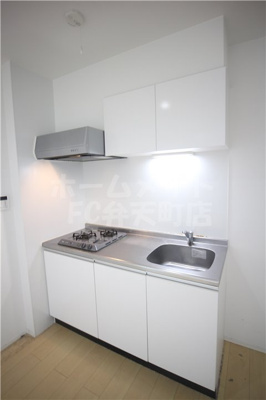 【キッチン】 | オーサムハウス三先 | お料理しやすいキッチンです