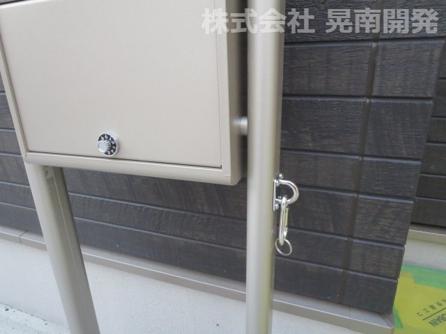 【その他】 | オーナーチェンジ物件(不動前戸建賃貸) | ポストにもリードフック付き♪