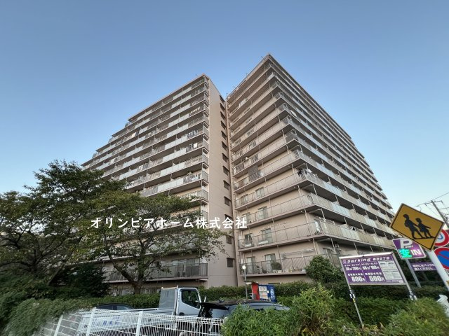 東陽町ガーデニアA棟　5階　角　部屋の外観