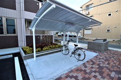 【その他共用部分】 | クレシア永畑・壱番館 | ★屋根付き駐輪場★