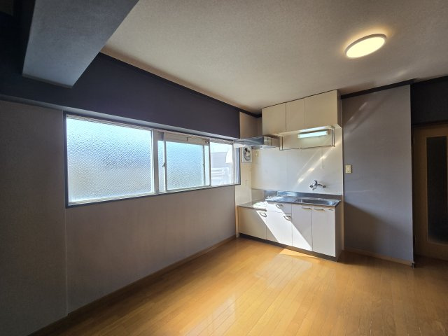 ララトップ本山B|名古屋市の賃貸ならMy賃貸の居間・リビング|ララトップ本山B（旧第57プロスパービル）