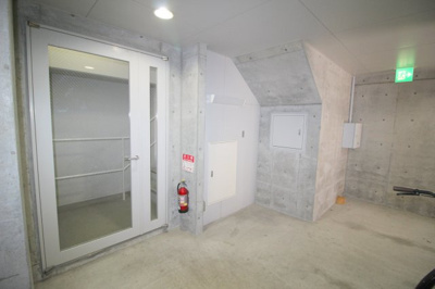 【エントランス】 | ウイステリア南桜塚