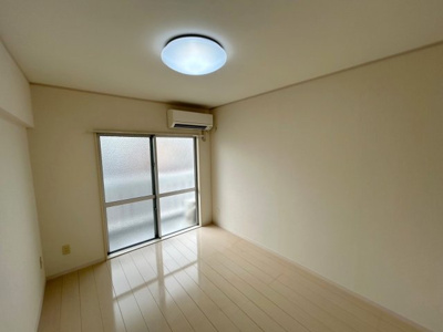 【洋室】 | 仲程アパート第2 | ※別部屋の写真です、現状優先になります。