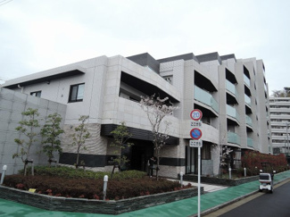 【外観】 | 横浜市営地下鉄ブルーライン・京浜急行本線「弘明寺」駅徒歩7分と2路線利用可能
