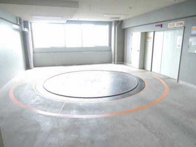 【駐車場】 | エスト・グランディール杉田