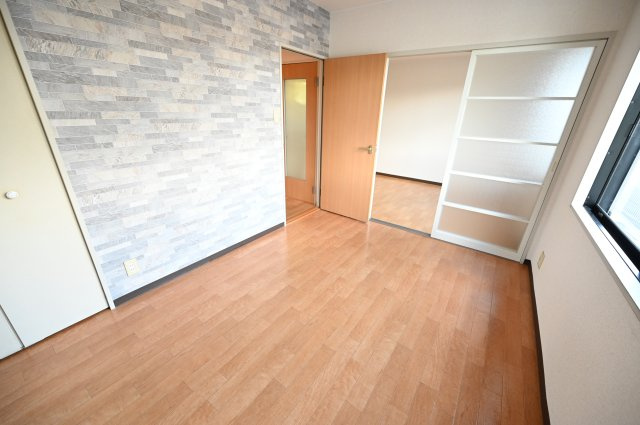 【洋室】 | プリメールB棟