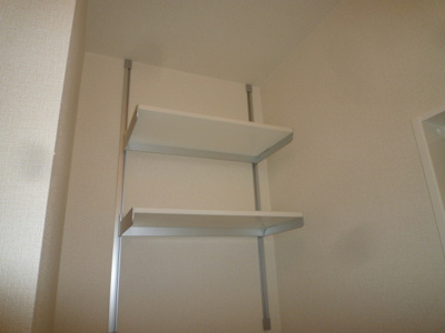 【洗面所】 | 古新田　ＰＡＤＤＹ | 洗濯機置場　棚