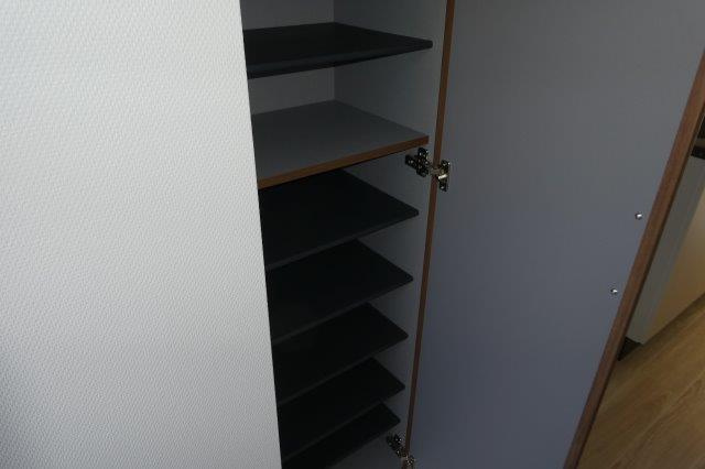 ＶｉｌｌａＳｏｌｅｉｌの内装|シューズボックス
