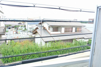 【展望】 | 隣接建物が無いので日当たりも良いです