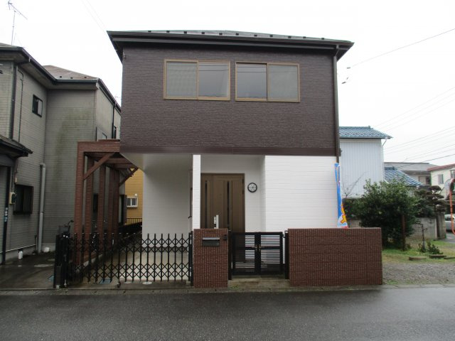 八千代市大和田　中古戸建　リノベーション済　全室２面採光の外観